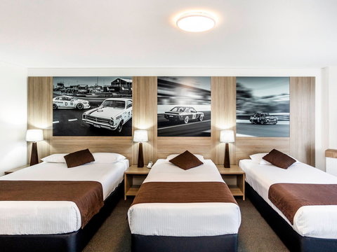 Mantra Bathurst - 1 Gold Coast 10