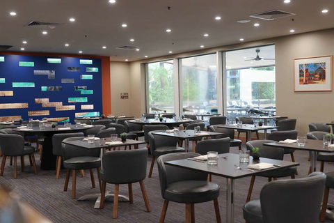 DoubleTree By Hilton Esplanade Darwin - Gold Coast 4U 12