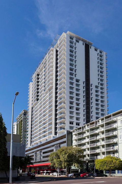 Oaks Elan Darwin - Gold Coast 4U 0