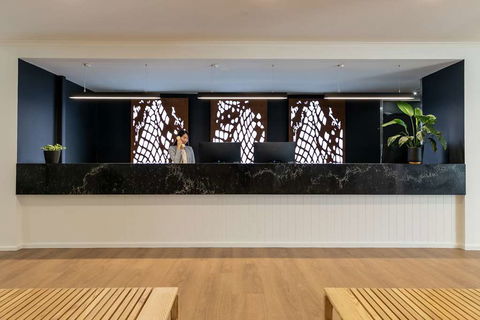 Travelodge Resort Darwin - Gold Coast 4U 2