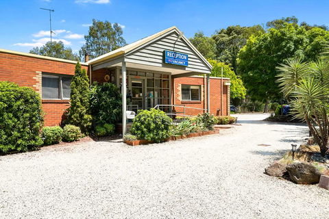 Comfort Inn Coach & Bushmans - Gold Coast 4U 2