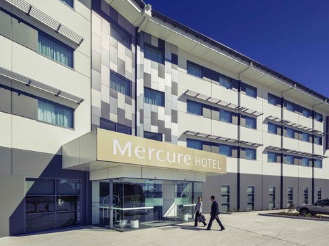 Mercure Newcastle Airport - Gold Coast 4U 0