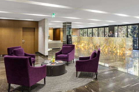 Meriton Suites North Ryde - Gold Coast 4U 2