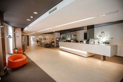 Royal Pacific Hotel - Gold Coast 4U 2
