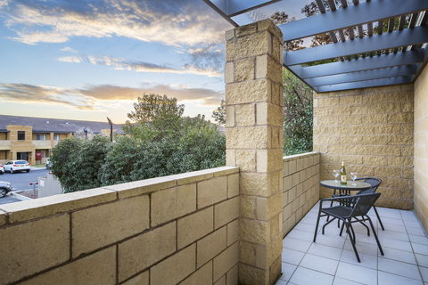Quest Wagga Wagga - Gold Coast 4U 2
