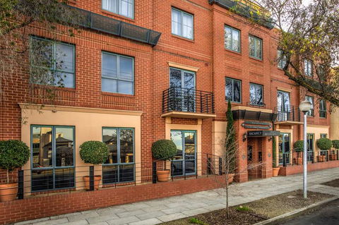 Majestic Tynte Street Apartments - Accommodation Gold Coast 1