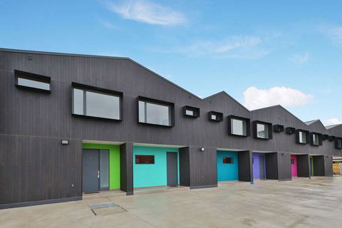 Quality Apartments Dandenong - Accommodation Gold Coast 0