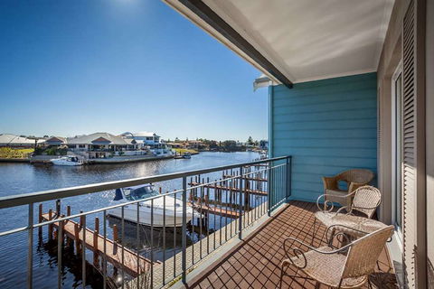 C Mandurah Resort & Serviced Apartments - Gold Coast 4U 2