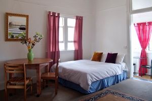 Admiral Collingwood Lodge - Accommodation Gold Coast 2