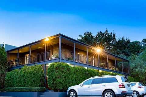 Barkly Motor Lodge - Gold Coast 4U 2