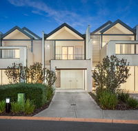 Quest Sanctuary Lakes - Gold Coast 4U