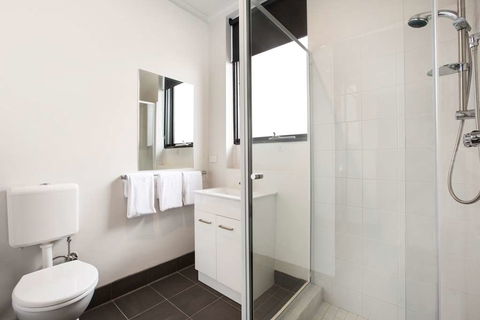 Nightcap at St Albans Hotel - Accommodation Gold Coast 1