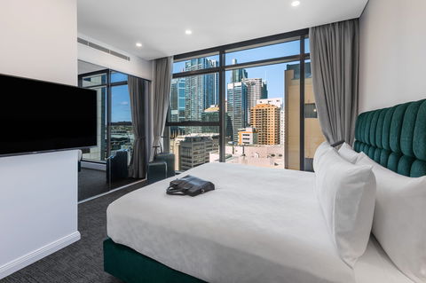 Meriton Suites Sussex Street, Sydney - Accommodation Gold Coast 0