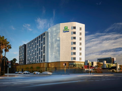 Holiday Inn Express Sydney Airport - Accommodation Gold Coast 2