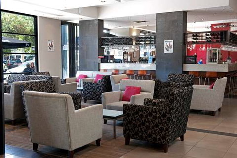 Mantra Hindmarsh Square - Accommodation Gold Coast 1