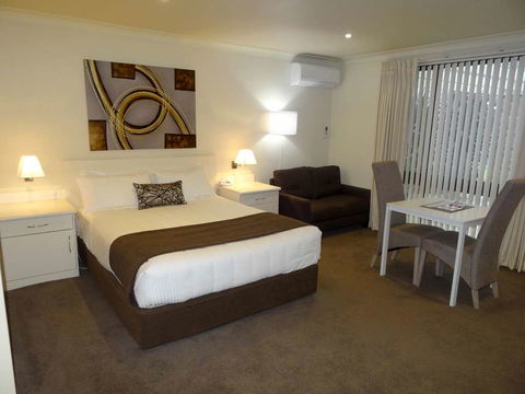 Zig Zag Motel - Accommodation Gold Coast 2