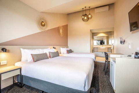 Nightcap at Manhattan Hotel - Accommodation Gold Coast 9