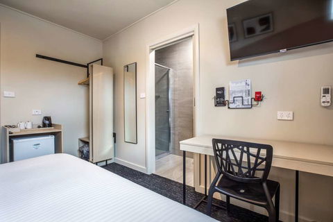 Nightcap at Manhattan Hotel - Accommodation Gold Coast 14