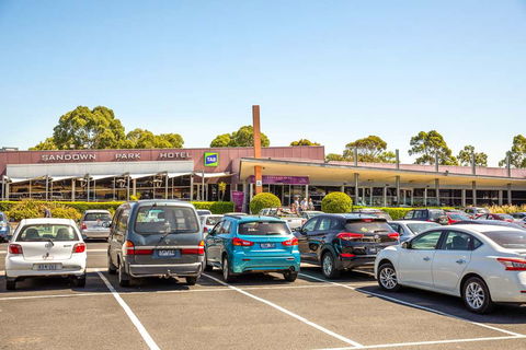 Nightcap at Sandown Park Hotel - Accommodation Gold Coast 0