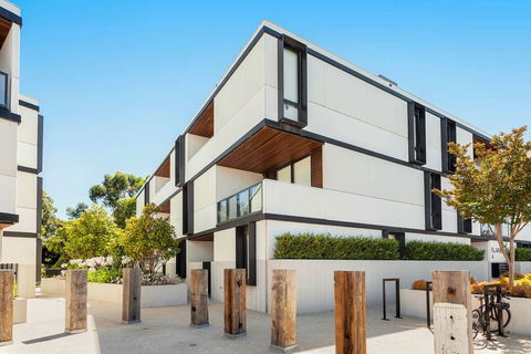 Clayton Serviced Apartments - Accommodation Gold Coast 0