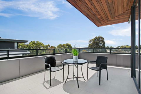Clayton Serviced Apartments - Accommodation Gold Coast 10