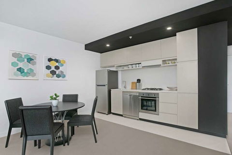 Clayton Serviced Apartments - Accommodation Gold Coast 13