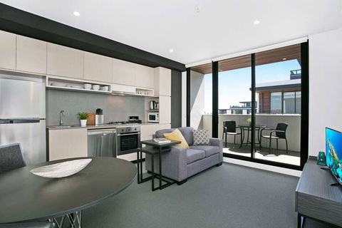 Clayton Serviced Apartments - Accommodation Gold Coast 14