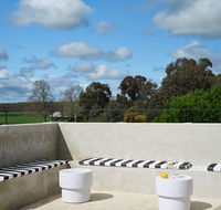 Lindenwarrah Hotel - Gold Coast 4U