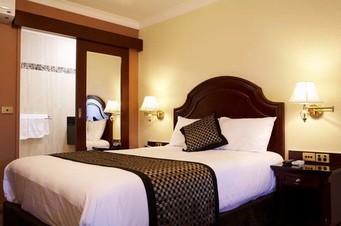 Albury Georgian - Accommodation Gold Coast 2