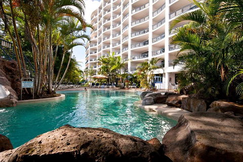 Ramada Resort Golden Beach - Accommodation Gold Coast 1