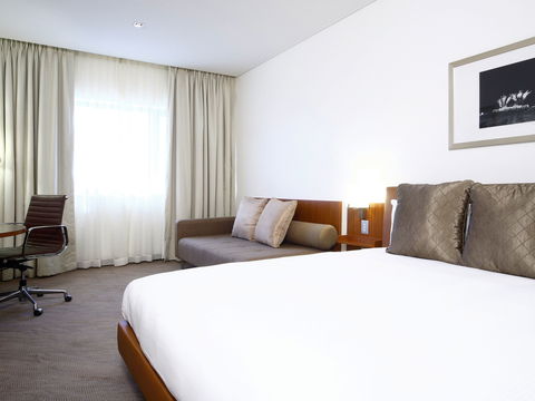 Novotel Canberra - Gold Coast 4U 0