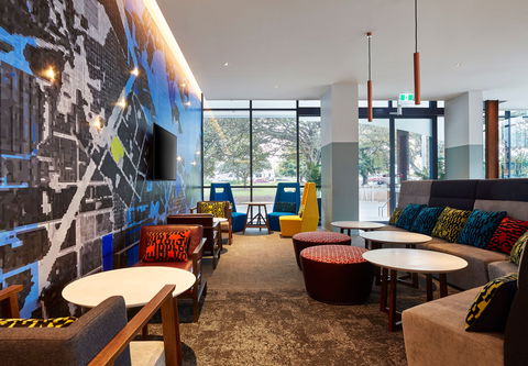 Holiday Inn Express Newcastle - Accommodation Gold Coast 5