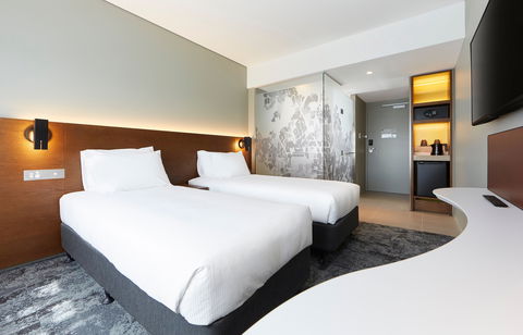 Holiday Inn Express Newcastle - Accommodation Gold Coast 7