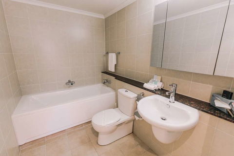 Newcastle Central Plaza - Gold Coast 4U 8