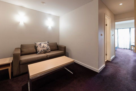 The Executive Inn Newcastle - Gold Coast 4U 6