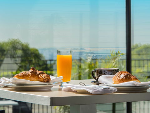Mercure Charlestown - Gold Coast 4U 4