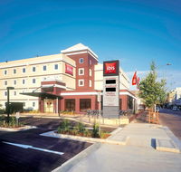 Ibis Newcastle - Gold Coast 4U