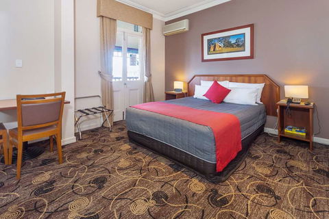 Quality Hotel Bayswater - Accommodation Gold Coast 1