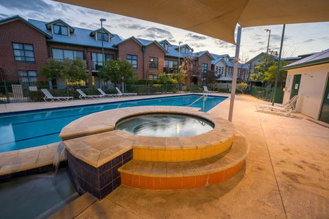 Perth Ascot Central Apartment Hotel - Gold Coast 4U 9