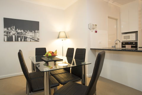 Regal Apartments - Accommodation Gold Coast 9
