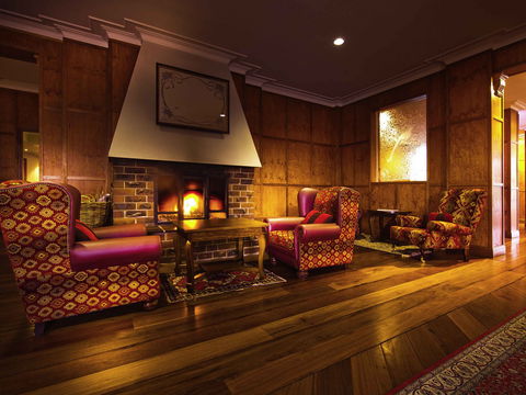 Mercure Canberra Hotel - Accommodation Gold Coast 1