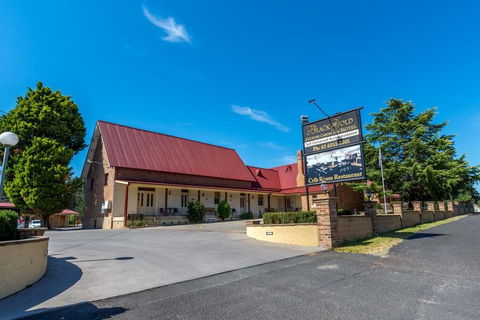 Black Gold Country Cabins And Motel - Gold Coast 4U 1