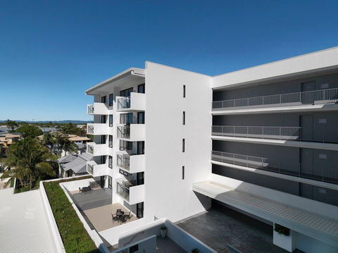 Oaks Carlyle - Accommodation Gold Coast 0