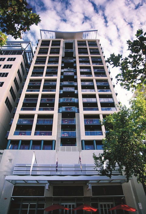 Oaks Horizons Hotel - Accommodation Gold Coast 0