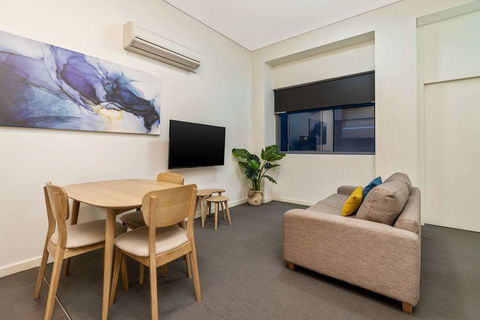 Terminus Apartment Hotel, Ascend Coll - Gold Coast 4U 2