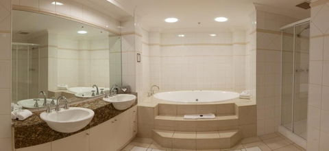 Quality Apartments Adelaide Central - Accommodation Gold Coast 2