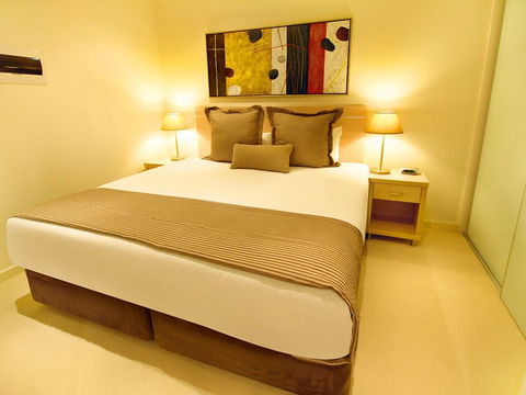 IStay Precinct - Accommodation Gold Coast 1