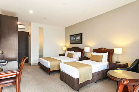 Quality Inn Heritage On Lydiard - Gold Coast 4U 0