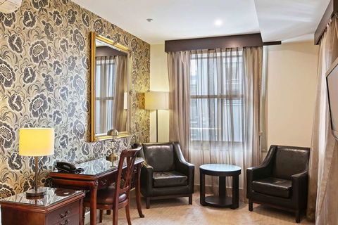 Quality Inn Heritage On Lydiard - Gold Coast 4U 2