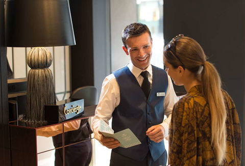 Mayfair Hotel - Accommodation Gold Coast 1